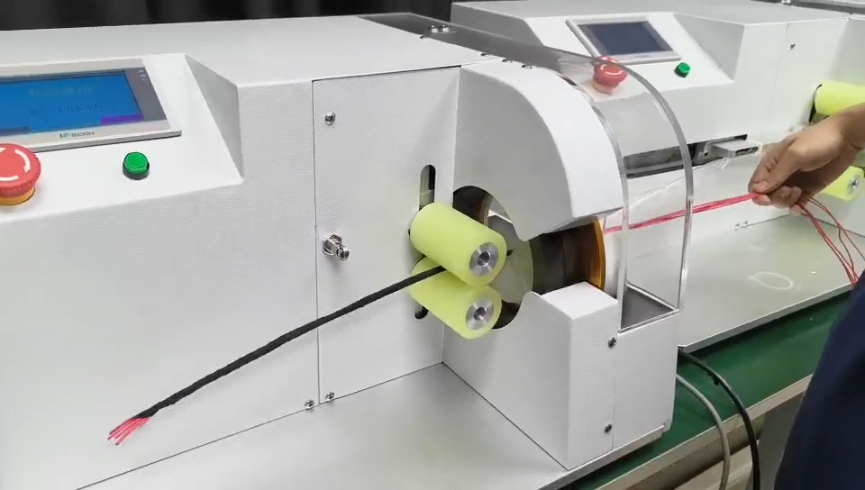 Smart precisionsstyrd 5M flocktejpningsmaskin – justerbar spänning för flockade material