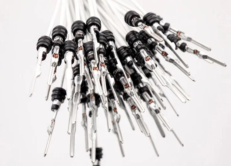 Insättningsmaskin för trådkrimpning och vattentätning, Vattentätningsinsättningsmaskin, Insättningsmaskin