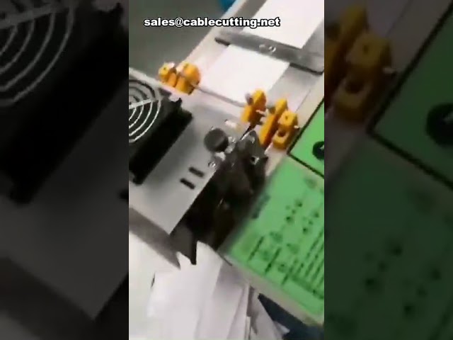 Automatisk maskklippningsmaskin – Effektiv produktion av medicinska ansiktsmasker