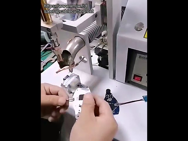 Lödningsmaskiner för industriell automation – precisionslödning för PCB och kabel
