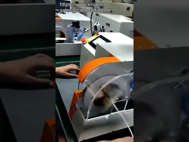 Automatisk tejpning och lindning av kabelhärvor med polyester, velour och acetattyg - effektiv eltejpning